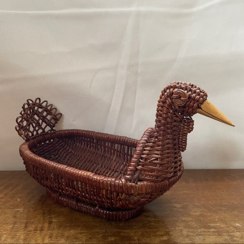 Vintage turkey wicker basket from the 1970s